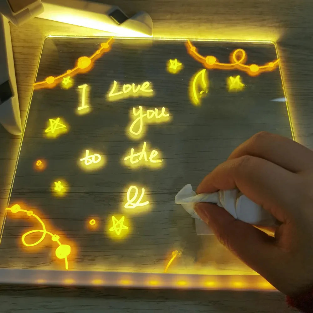 GlowSketch | Het Tekenbord dat 's Avonds Gaat Gloeien